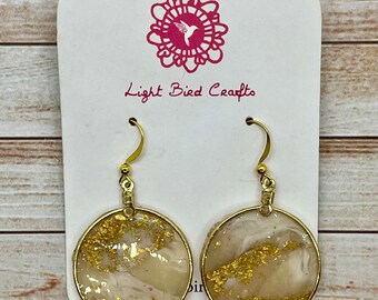 White and Gold Round Earrings