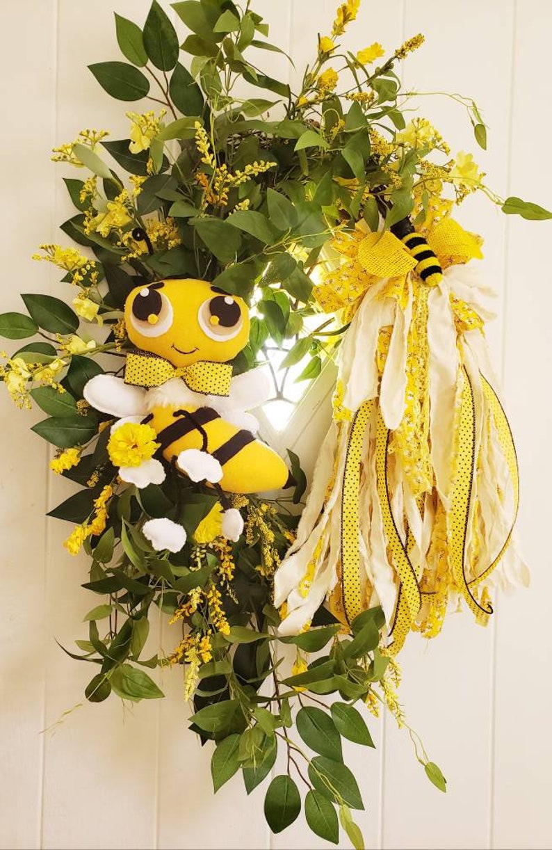 Bee Decor Grapevine Wreath Bee Grapevine Wreath Grapevine Decor Summer Bee Wreath Bee Wreath Door Decor Summer Wreath
