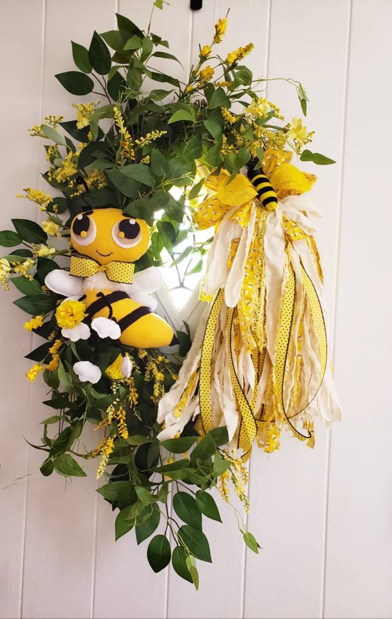 Bee Decor Grapevine Wreath Bee Grapevine Wreath Grapevine Decor Summer Bee Wreath Bee Wreath Door Decor Summer Wreath