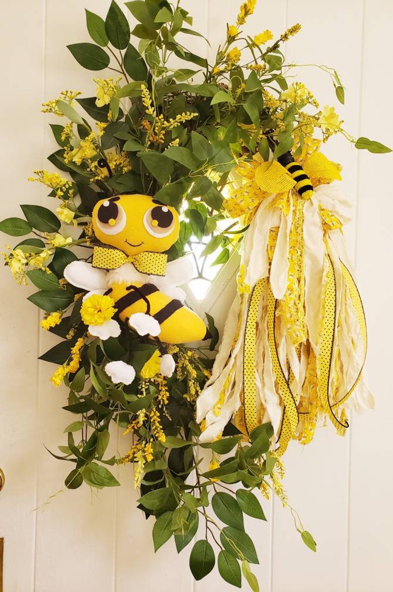 Bee Decor Grapevine Wreath Bee Grapevine Wreath Grapevine Decor Summer Bee Wreath Bee Wreath Door Decor Summer Wreath