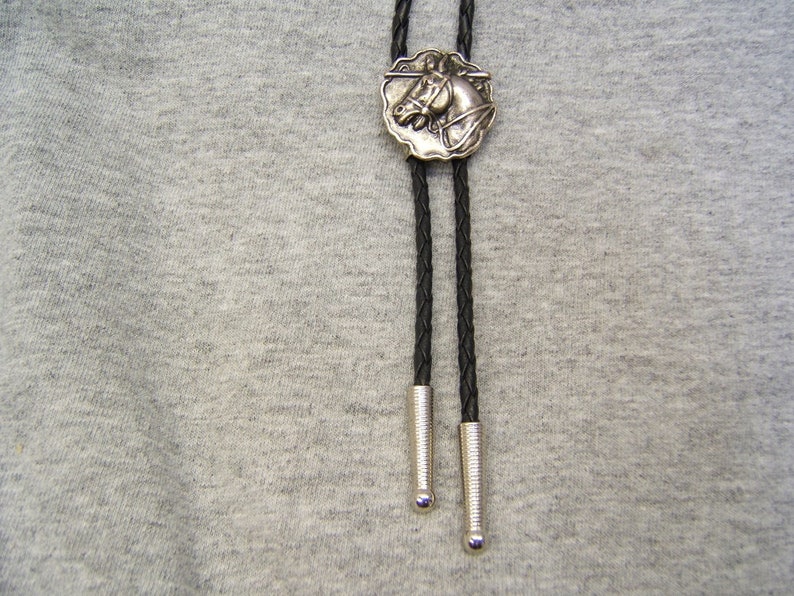 Gift Idea for Horse Lover Silver Horse Bolo Tie Horse Jewelry Equestrian Necklaces Bolos Bolas Western Southwestern Jewelry Necklaces #80424