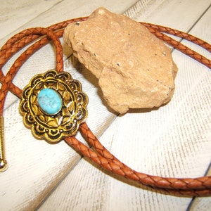 Boho Chic Necklace Southwestern Gold Bolo Tie w Turquoise Stone Bolos Bola Leather Cord Jewelry Wedding Bolo Tie Necktie Necklace 80526-1