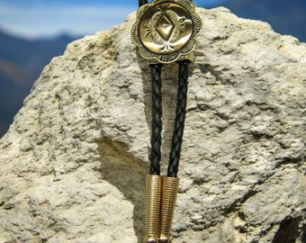 Minimalist Polished Brass Bolo Tie Wedding Bolo Tie Women Bolo Tie Boho Chic Necklace Western Necktie Men Bolo Ties Tribal Bolo Tie 90000