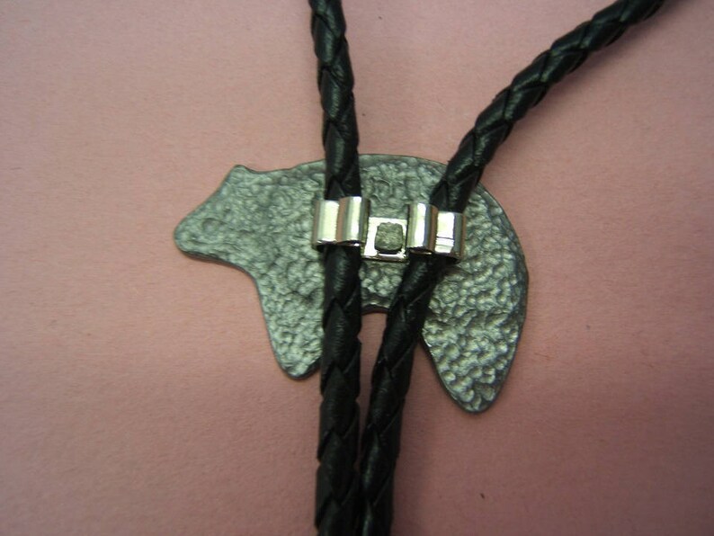 Indian Style Bear Bolo Tie Bolos Southwestern Western Festival Neckties Necklaces Pewter Jewelry Gift Idea for Men Women Him Her #80132-1