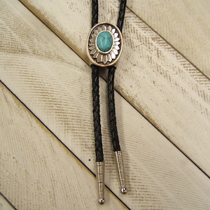 Western Jewelry Unique Gift Idea Minimalist Silver Bolo Tie w Turquoise Wedding Bolo Tie Necklace Wedding Necktie Boho Chic Jewelry 1084B-15