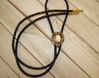 Unique Unisex Birthday Gift Modern Heart Bolo Tie Brass Antique w Ivory Boho Chic Necklace Boyfriend Girlfriend Western Jewelry Sale 80559-1