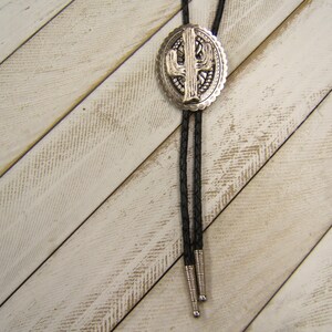Boho Chic Necklace Brass Cactus Bolo Tie Country Western Jewelry Wedding Bolo Tie Women Bolo Ties Southwestern Jewelry Indian Jewelry 80606