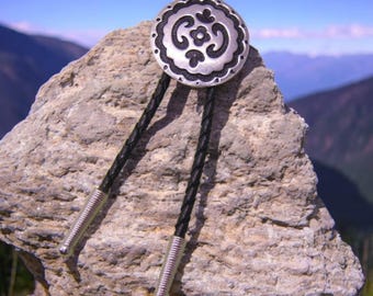 Southwestern Silver Antiqued Bolo Tie Handmade Bola Lariat Western Necktie  Western Necktie American Made 80093-5