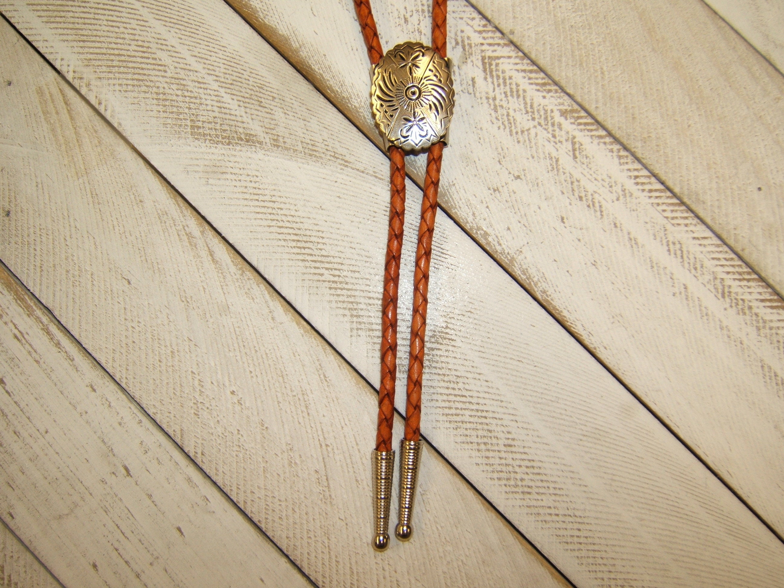 Unique Birthday Day Gift Silver Concho Bolo Tie for Men
