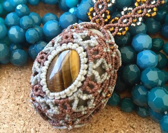 Tiger Eye Crystal Macrame Tribal Pendant Necklace - Boho Jewellery - Tribal Jewelry - Natural Jewelry - Healing Stone - Festival Jewelry