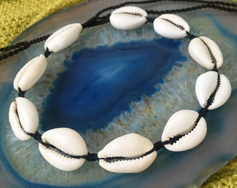 Black Cowrie Shell Macrame Choker Necklace - Summer Jewelry - Waterproof Jewellery - Beach Jewellery - Surf Jewelry - Surf Necklace - Shell