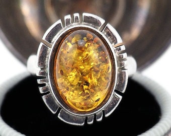 Amber Ring, Amber Ring Sterling Silver, Sterling Silver Ring, Amber Jewelry, Oval Ring, Vintage Ring, 925 Ring, Ring for Women, Unique Gift