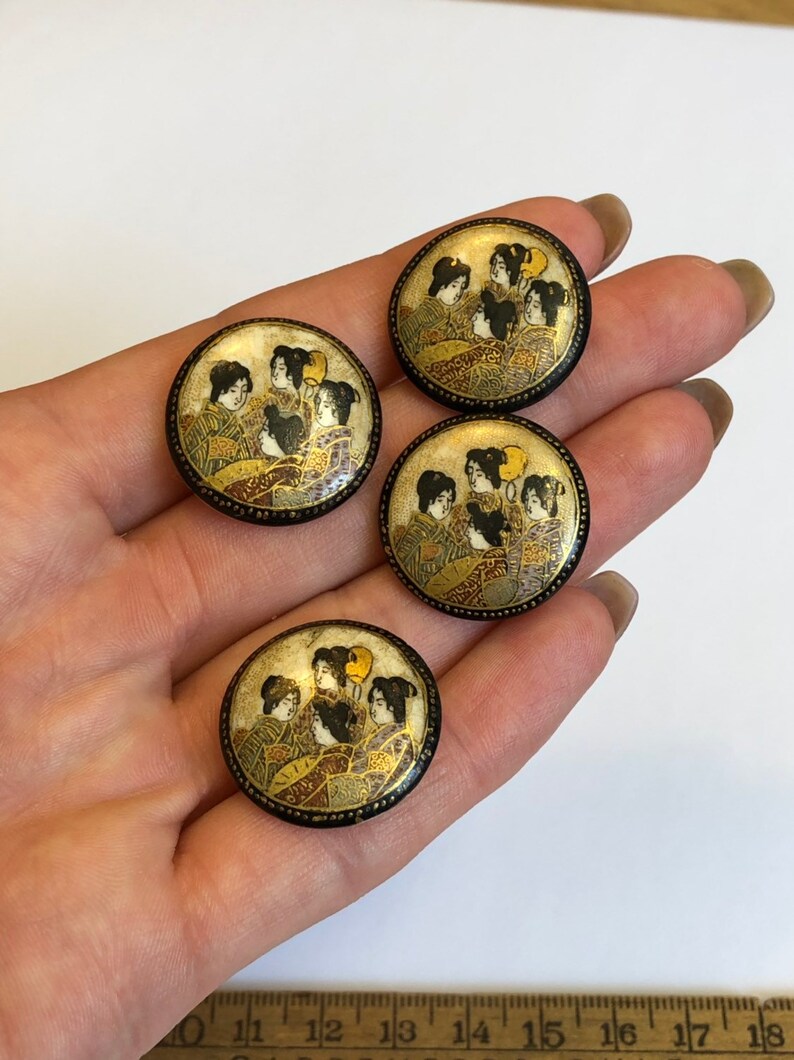 Antique Satsuma Buttons Geishas