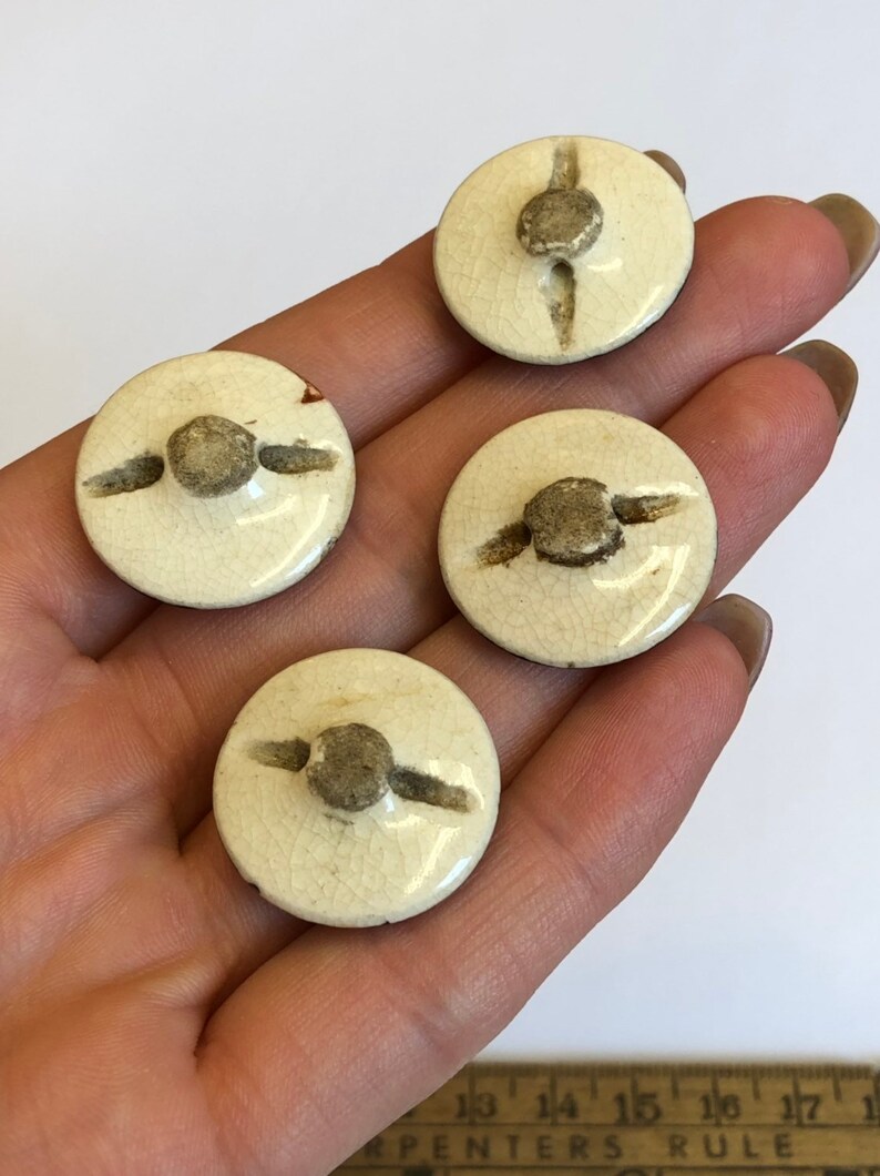 Antique Satsuma Buttons Geishas