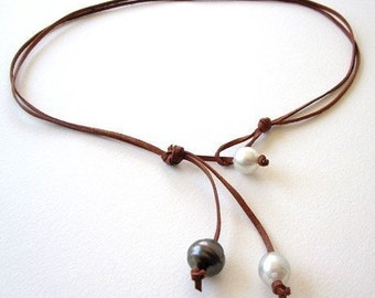Tahitian Pearl Necklace, Leather Pearl Lariat Necklace, South Sea Pearl Necklace, Black Pearl Necklace, Leather Choker, Boho Chic Jewelry