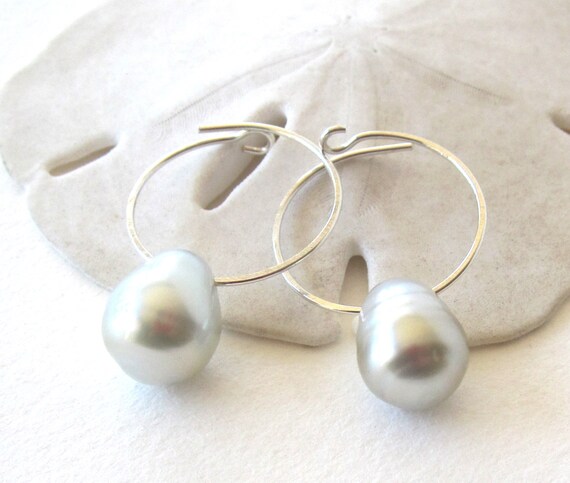 pearl drop hoop earrings