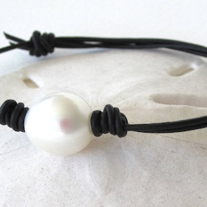 Freshwater Pearl Leather Bracelet, Pearl Bracelet Unisex, Adjustable Leather Bracelet, Edison Pearl, White Pearl and Leather Bracelet, Beach