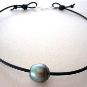 Tahitian Pearl Leather Choker Necklace, Sterling Silver and Pearl Necklace, Black Pearl and Leather Choker, Leather and Pearl Jewelry