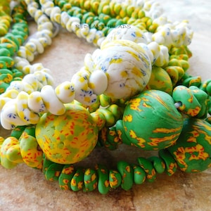 NEW ! Full String Fancy African Recycled Glass Bean Beads ( 15mm) Inc Large Focal Bead (30 mm ) Glass Beads,Ghana Krobo Beads,African Beads