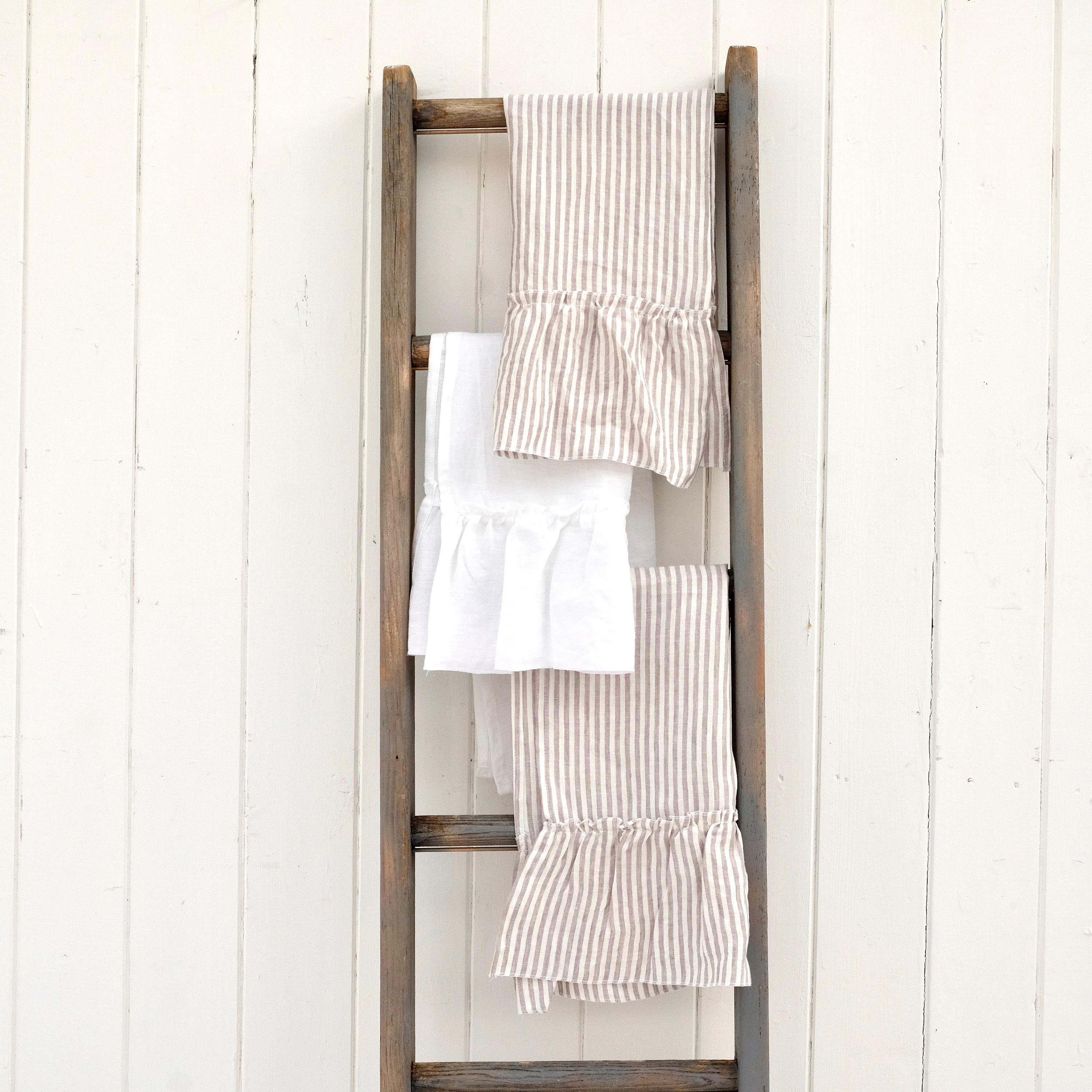 Ruffled Linen Towel Set Shabby Chic Farmhouse Kitchen Decor Etsy