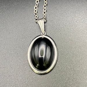 Cameo, natural black obsidian gemstone pendant, 18x13mm, genuine obsidian gemstone, stainless steel setting