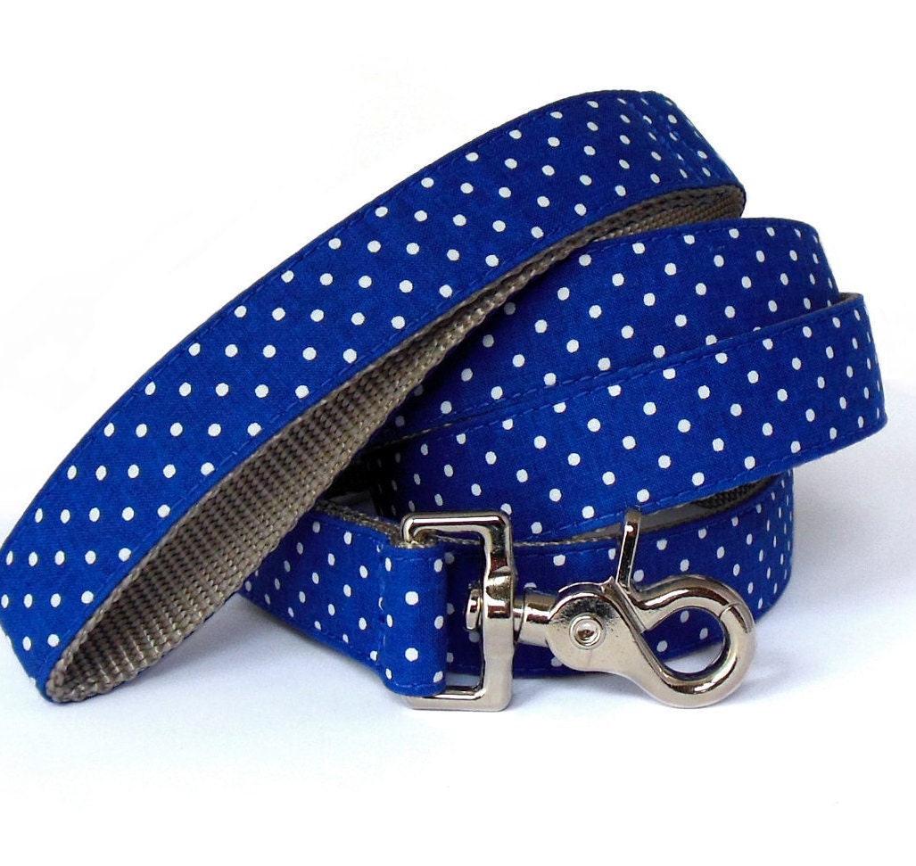 navy blue dog leash
