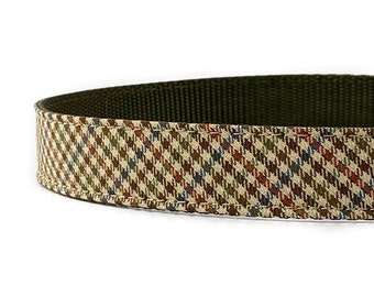 Collar para perro a cuadros: Tela escocesa verde oliva, cincha de nailon resistente