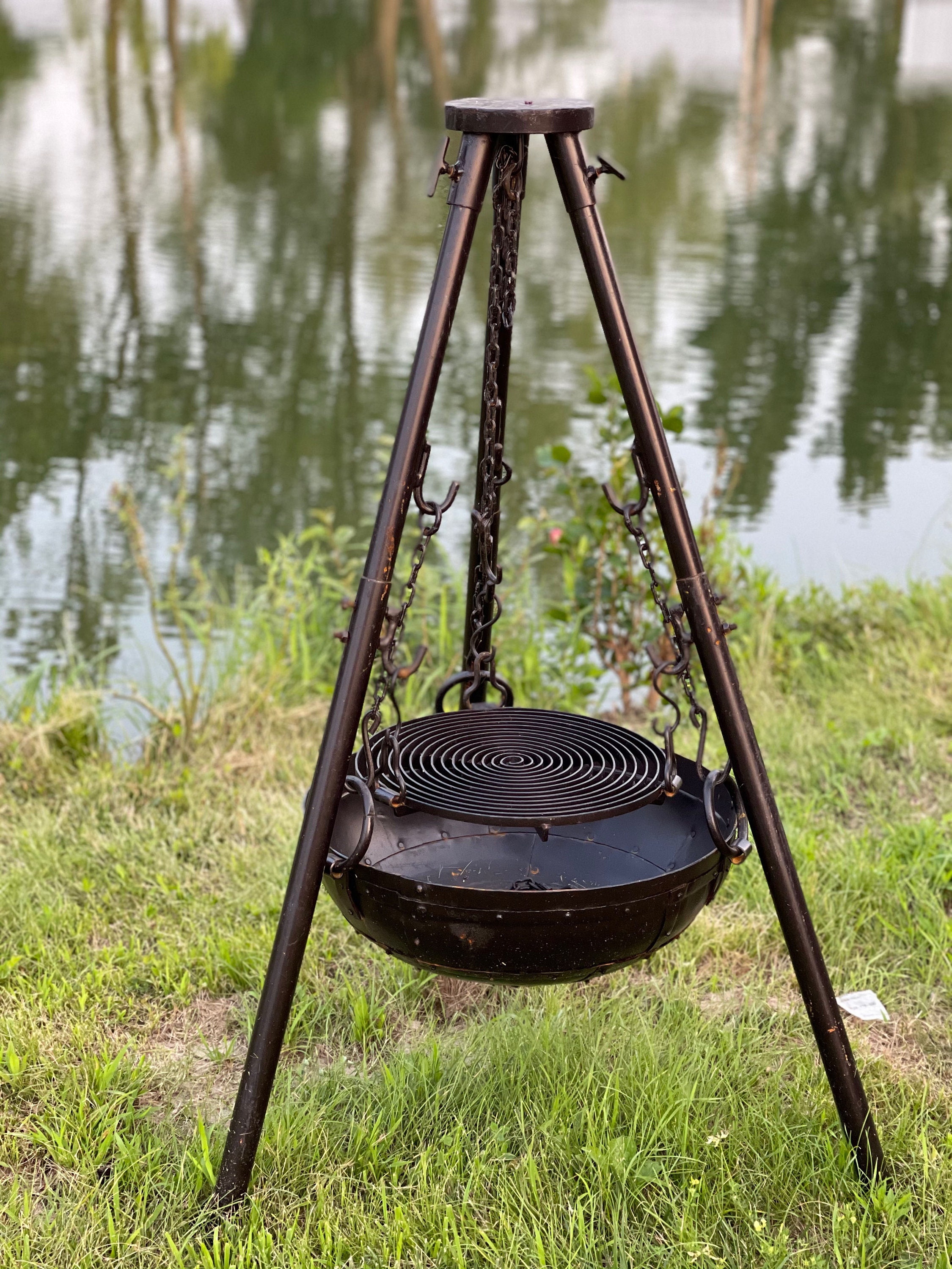Rugged Tri-pod Grill Set With Hanging Firepit and Grill Grate