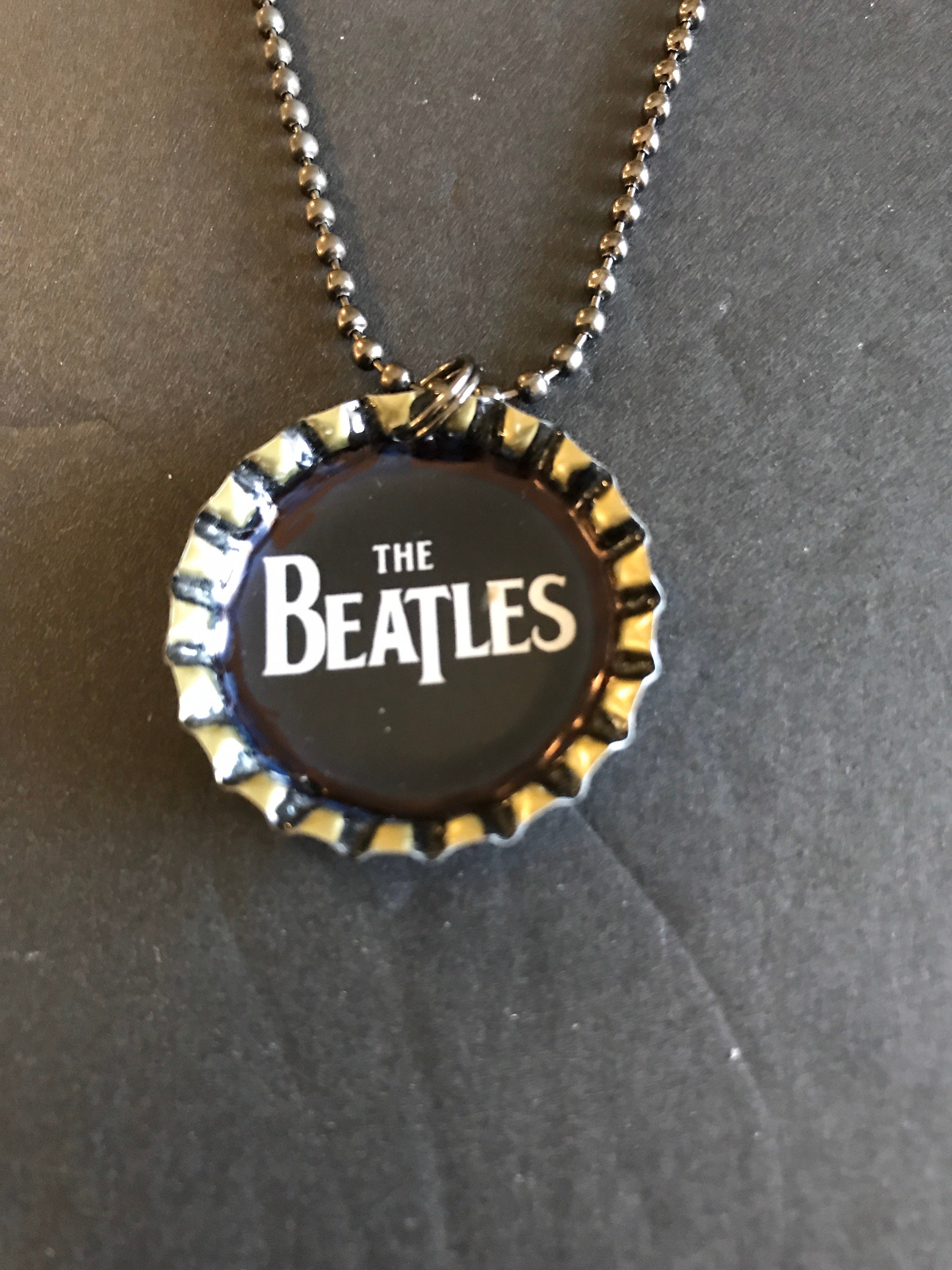 Beatles apple logo - Etsy 日本