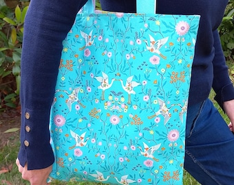 Reversible Tote Bag PDF Pattern -  Suitable for All Skill Levels.