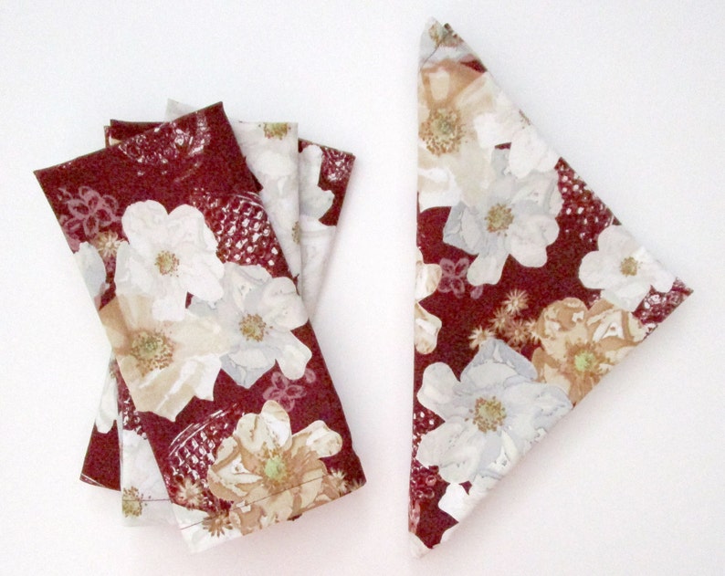 Dinner Dark Red Maroon Cranberry White Gold Beige Flowers Floral Set of 4 Cloth Napkins Everyday Wedding Table