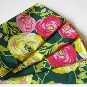 Cloth Napkins - Set of 4 - Green, Yellow, Pink Flowers - Large Dinner Napkins, Table Napkins, Everyday Napkins