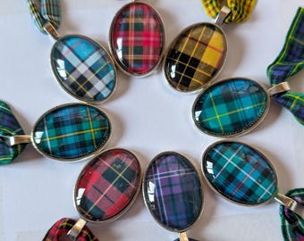 Plaid tartan pendant, choose your Scottish family clan jewellery, handmade in scotland