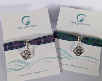 Tartan Ribbon Bracelet: Scottish plaid Celtic knot Charm bangle, Adjustable Clan Jewelry