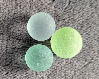 Trio of tiny Scottish seaglass marbles, beach found marble for jewellery or sea glass collector