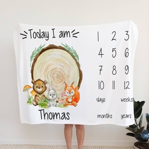 Woodland Meilenstein Decke, monatlicher Wachstums-Tracker, personalisierte Babydecke, benutzerdefinierte Decke, Babypartygeschenk, neues Babygeschenk, kleiner Junge