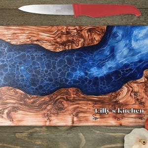 Personalised Glass Cutting Board Blue Ocean Epoxy Resin Art Print,  Serving Tray, Kitchen Decor, Wedding Gift, New home gifts, custom border