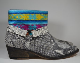 LEATHER ETHNIC BOOTS, Size 36, Grey snake Boots, Ethnic Boots, Spanish Boots