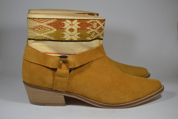 Size 38 Black Boots Sale ....20/% off.....LEATHER ETHNIC BOOTS Ethnic Boots Spanish Boots