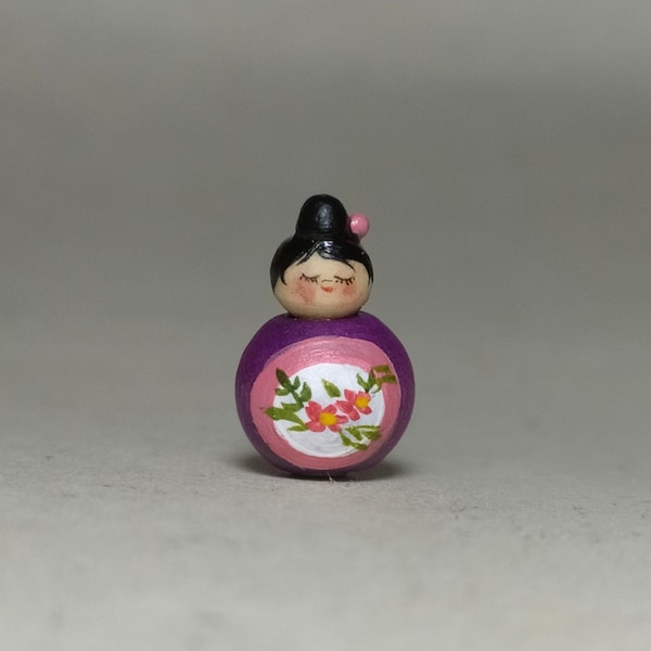 Mini Doll Kokeshi 1:12 scale. 13 mm high