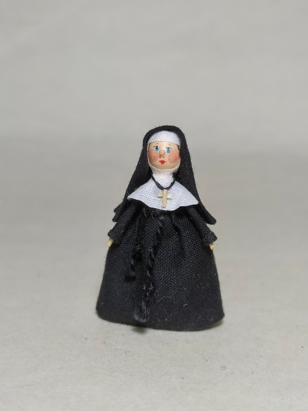 Mini Doll Peg Nun, 1:12 Scale. 32 34 Mm High Approximate - Etsy