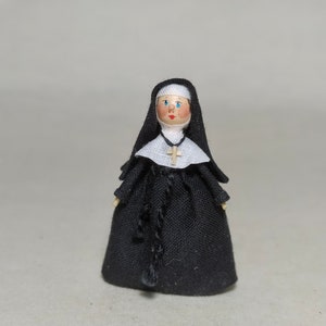 Mini Doll Peg Nun, 1:12 Scale. 32 34 Mm High Approximate - Etsy