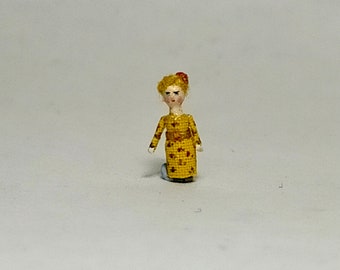 Mini Doll Queen Anne 1:12 scale. 10 mm high