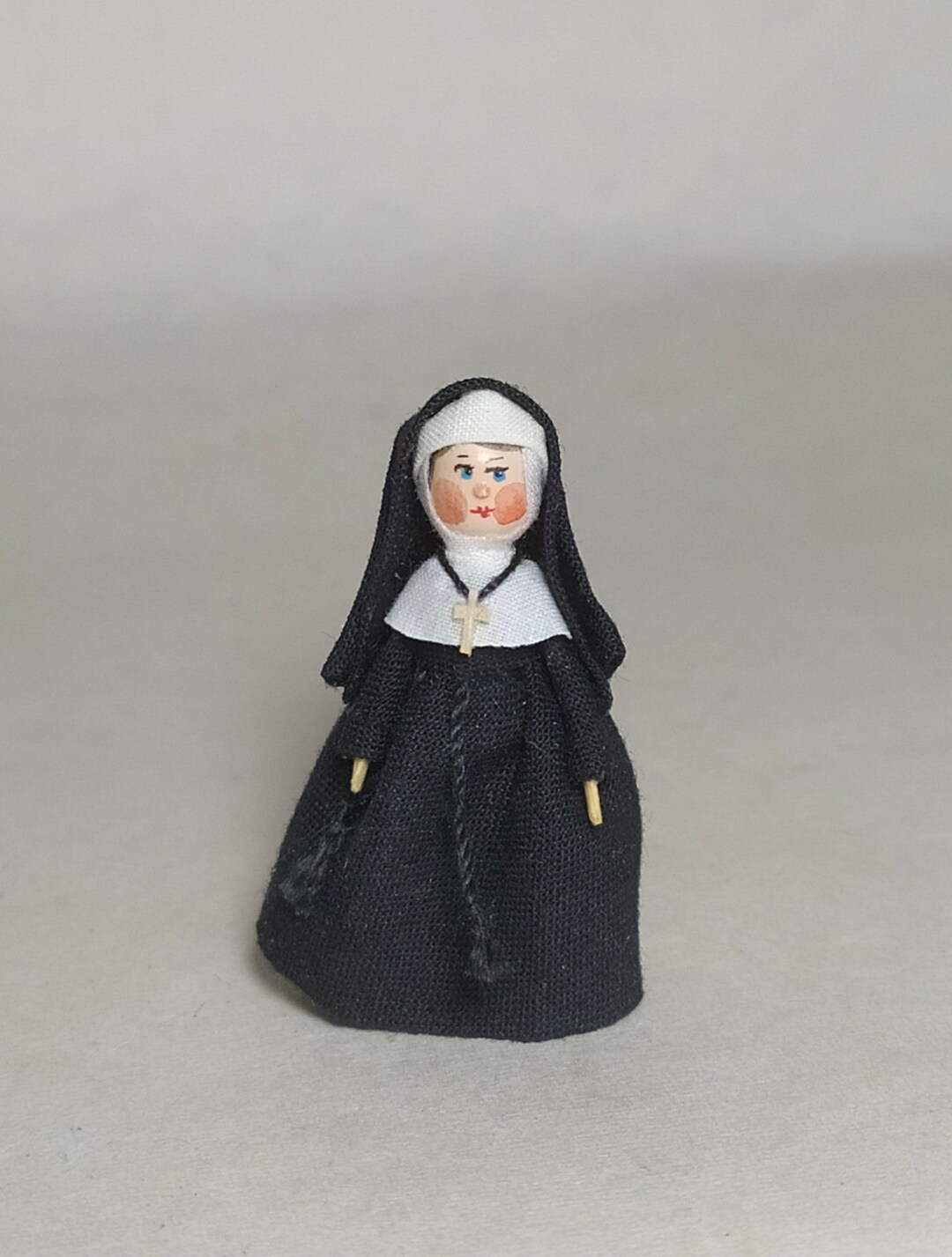 Mini Doll Peg Nun, 1:12 Scale. 32 Mm High Approximate - Etsy UK