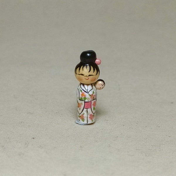 Mini Doll Kokeshi 1:12 scale. 15 mm high