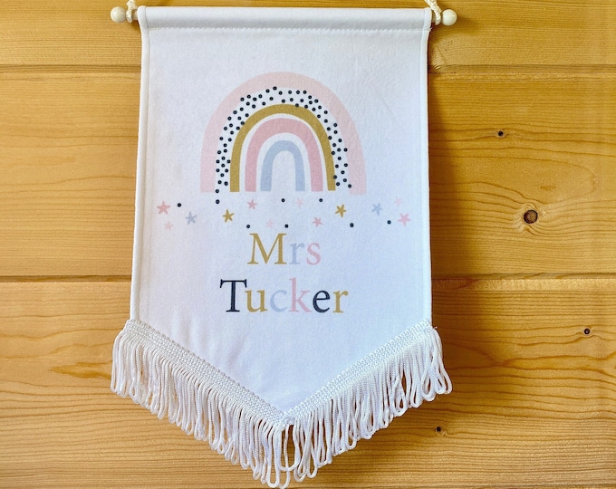 Personalised Teacher Gift Classroom Pennant Flag - Classroom Decor Gift for New Teacher - Personalised Gifts for Teachers