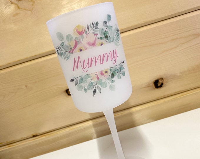 Mother's Day Gift Personalised Wine Glass For Her - Gift for Mummy / Nanny / Grandma