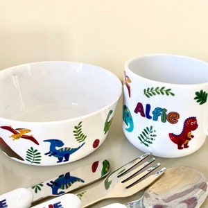 Personalised Kid's Dining Set with Dinosaurs - Bowl / Cup / Cutlery Set for Kid's Personalised with Name