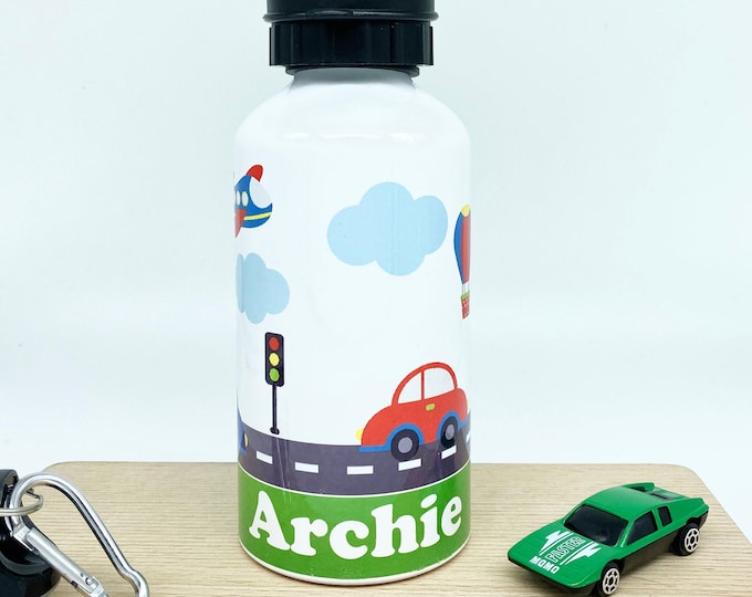 Car Personalised Water Bottle for School or Nursery - Custom Personalised Name Steel Sports Bottle with 2 Lids for Car Loving Kid