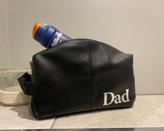 Men's PU Leather Wash Bag - Custom Monogram Wash Bag for Him - Father's Day Gift - Custom Faux Leather Black Washbag